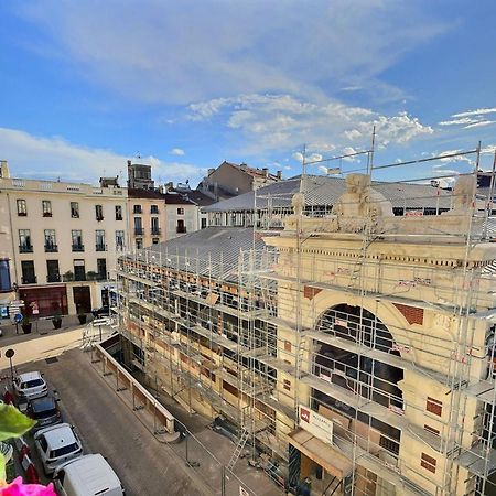 Appartement De Charme Avec Balcon Au Pied Des Commerces Béziers Exterior foto